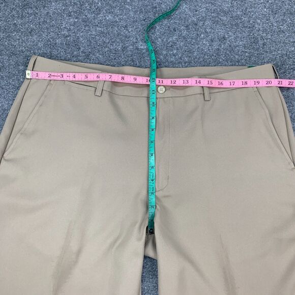 Ben Hogan Performance Golf Shorts Mens 40 Straw Flat Front Moisture Wick Chino - Picture 7 of 16